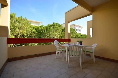 Studio with balcony and air conditioning