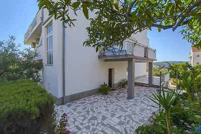 Ferienwohnung mit Klimaanlage und Terrasse