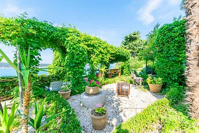 Ferienwohnung mit Balkon und Grill