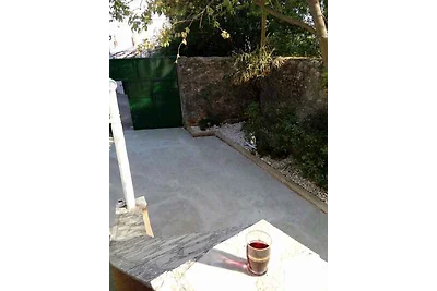 Ferienwohnung in ruhiger Lage mit Terrasse