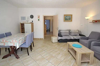 Ferienwohnung mit Terrasse und Klimaanlage