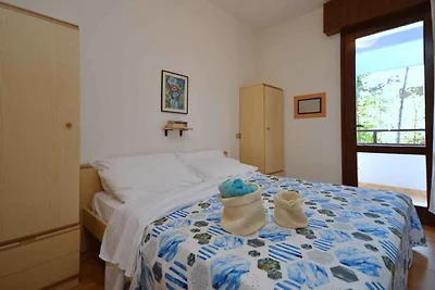 Ferienwohnung mit Klimaanlage und Balkon