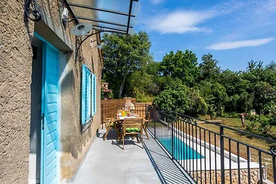 Villa mit Klimaanlage und Pool