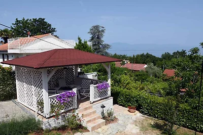 Ferienwohnung mit Terrasse und Klimaanlage