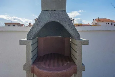 Ferienwohnung mit Klimaanlage und Balkon