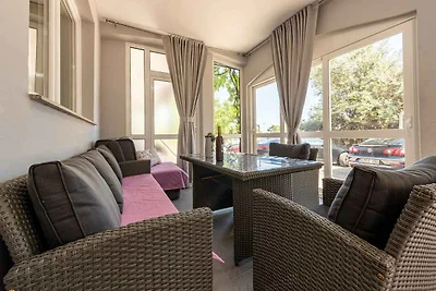 Erdgeschosswohnung mit Meerblick