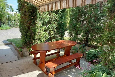 Ferienwohnung mit grossem Garten, Internet un