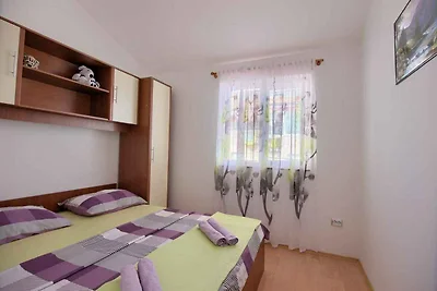 Ferienwohnung mit Klimaanlage und Balkon