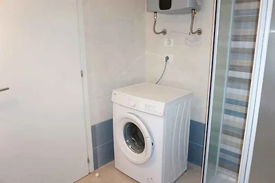 Ferienwohnung Geräumige Zwei-Zimmer-Wohnung d