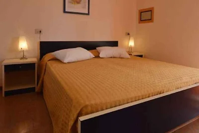 Ferienwohnung mit Klimaanlage und Balkon