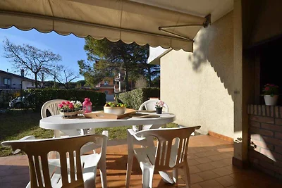 Ferienwohnung mit Terrase und Klimaanlage