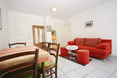 Ferienwohnung mit einer Terrasse, nur 70 m vo