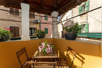 Ferienwohnung mit Meerblick direkt in