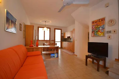 Villa mit Klimaanlage und Balkon