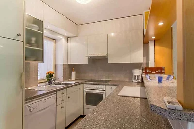 Komfortable Ferienwohnung ZDENKO mit Meerblic