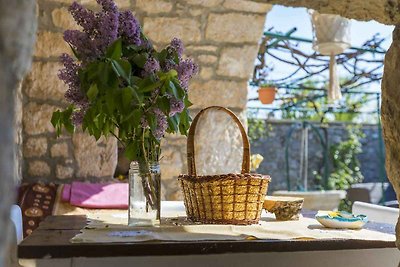 Ferienhaus mit Balkon und Klimaanlage