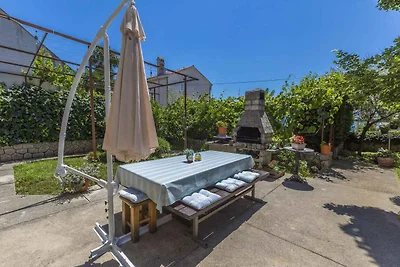 Ferienwohnung mit Terrasse und Klimaanlage