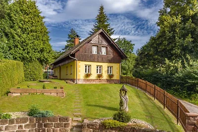 Ferienhaus mit Aussenpool