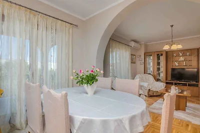 Ferienwohnung mit Garten und Grill