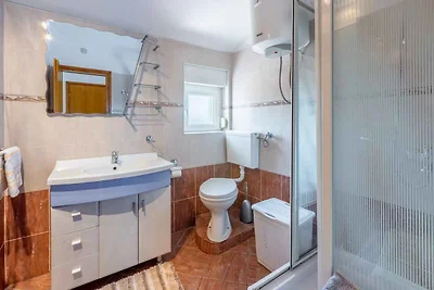 Ferienwohnung mit Balkon und Meerblick
