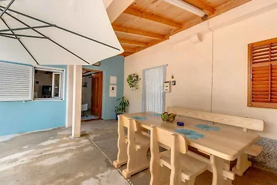 Ferienwohnung mit Garten und Grill