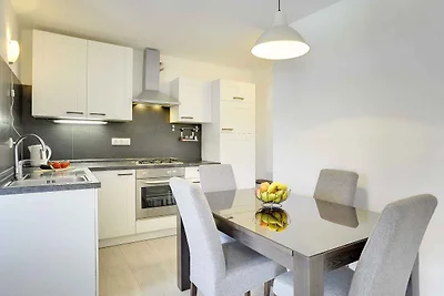 Ferienhaus mit Terrasse und Klimaanlage