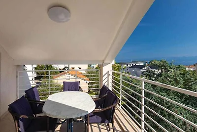 Komfortable Ferienwohnung Ruža mit Meerblick 