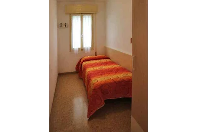 Ferienwohnung mit Klimaanlage und Balkon