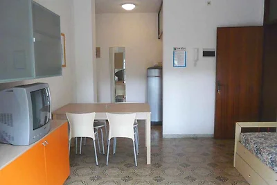 Ferienwohnung mit Klimaanlage und Balkon