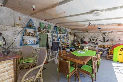 Ferienwohnung mit Klimaanlage und Balkon