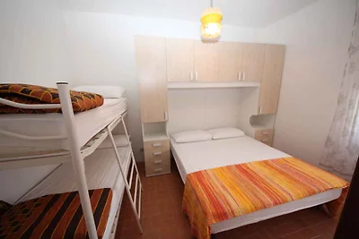 Ferienwohnung mit 2 Schlafzimmer