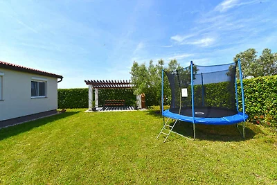 Ferienhaus mit Terrasse und Klimaanlage