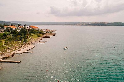 Ferienwohnung Sara mit Meerblick und Pool und