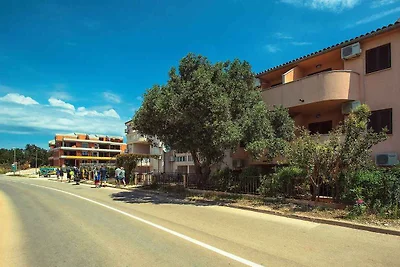 Ferienwohnung mit Terrasse und Klimaanlage