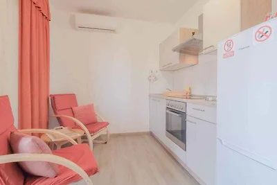 Ferienwohnung mit Klimaanlage, SAT-TV, WLAN u