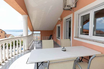 Ferienwohnung mit Terrasse und Klimaanlage