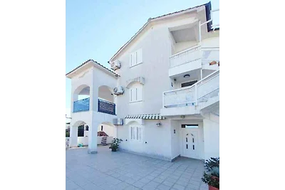 Ferienwohnung mit grosser Terrasse und