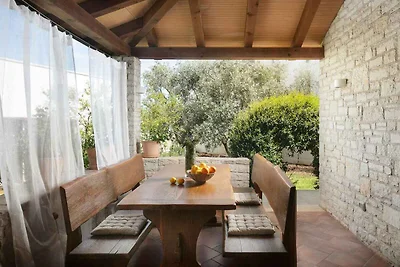 Apartment mit Garten und Terrasse für 4 Perso