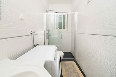 Ferienwohnung mit Klimaanlage und Terrasse in