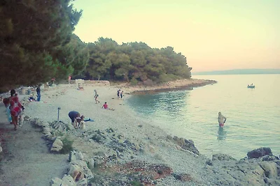 Appartamento Vacanza con famiglia Okrug Gornji