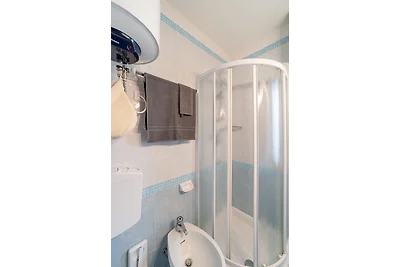 Ferienwohnung mit Balkon und Klimaanlage