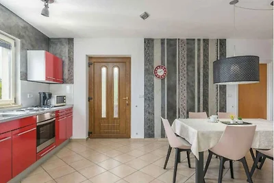 Ferienhaus mit Klimaanlage und Aussenpool