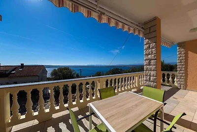 Ferienwohnung mit Klimaanlage und Meerblick