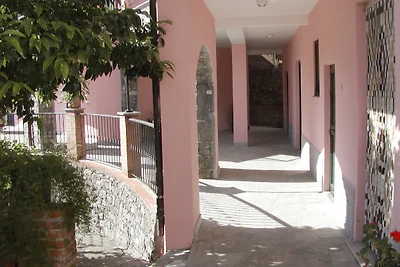 Studio mit Klimaanlage und Pool