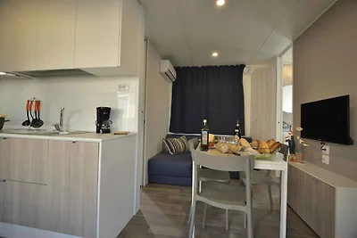 Mobilehome mit Terrasse, Pool und Klimaanlage