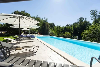 Villa Vier Eichen – Ein ruhiger Rückzugsort i