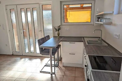 Ferienwohnung mit ruhiger Lage und Ausblick a