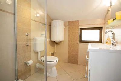Ferienwohnung modern eingerichtet mit
