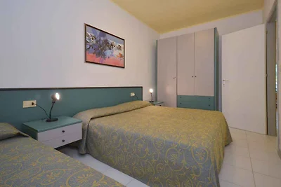 Ferienwohnung mit Klimaanlage und Balkon