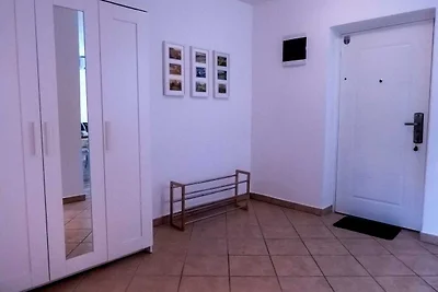 Ferienwohnung mit Klimaanlage und Balkon